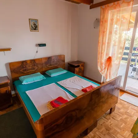 Surfer's Lodge, Nature Driven With Sauna Apartament *