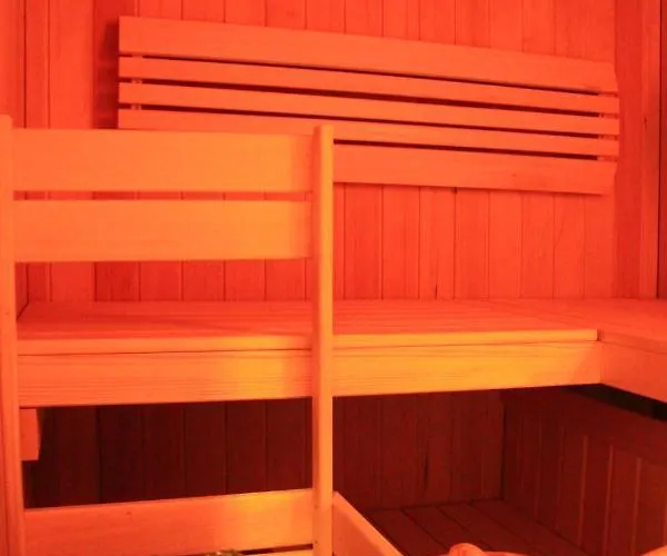 Surfer's Lodge, Nature Driven With Sauna クルク