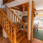 Apartament Surfer's Lodge, Nature Driven With Sauna Veglia