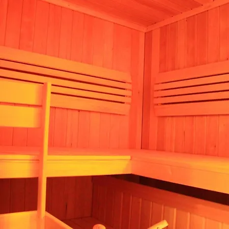 Surfer's Lodge, Nature Driven With Sauna
