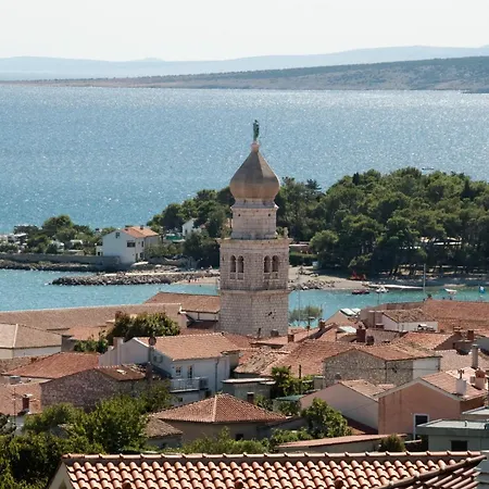 Surfer's Lodge, Nature Driven With Sauna Krk Town