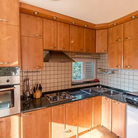 Apartment Surfer's Lodge, Nature Driven With Sauna *