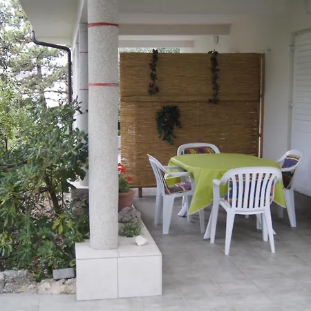 Surfer's Lodge, Nature Driven With Sauna * Veglia